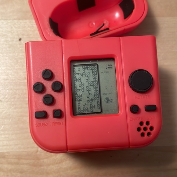 Air pod case gaming - Picture 4 of 8